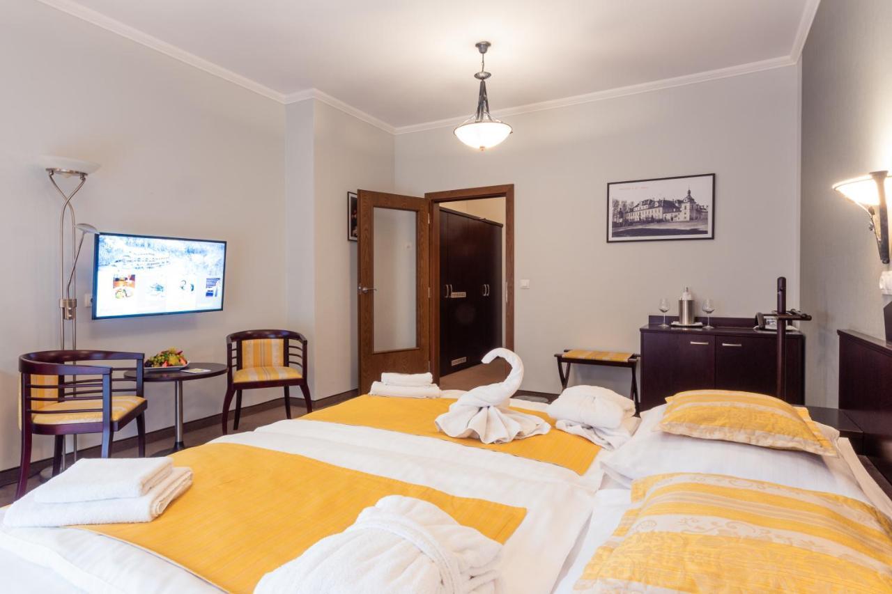 Hotel Studanka Rychnov nad Kneznou Esterno foto
