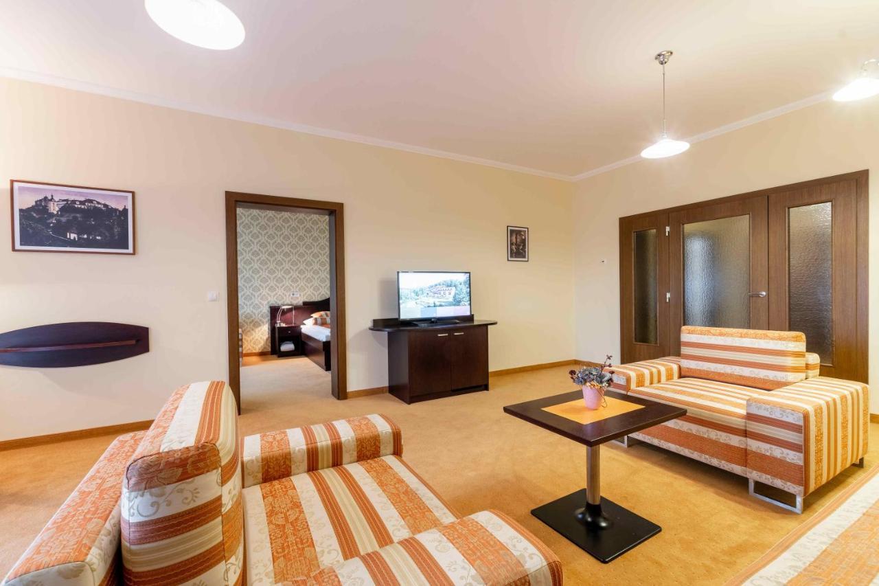 Hotel Studanka Rychnov nad Kneznou Esterno foto