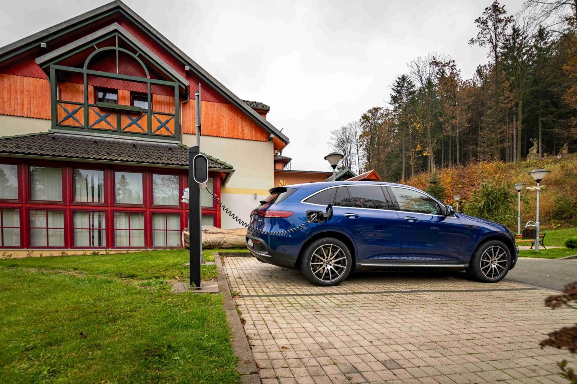 Hotel Studanka Rychnov nad Kneznou Esterno foto