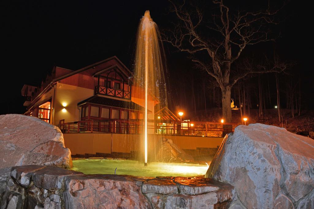 Hotel Studanka Rychnov nad Kneznou Esterno foto