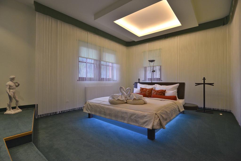 Hotel Studanka Rychnov nad Kneznou Esterno foto